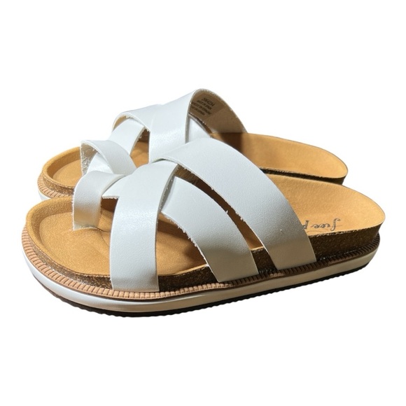 Free People Shoes - Free People Ventura Chic White Strappy Sandals